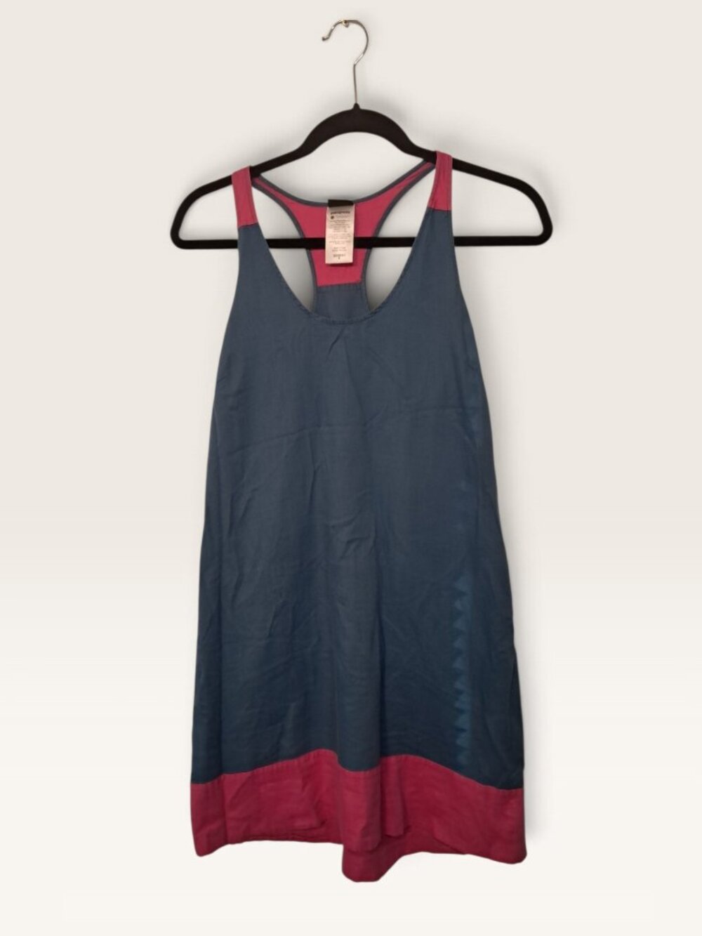Patagonia Size 6 Women Colorblock Racerback Mini Tank Dress Blue Pink Tencel
